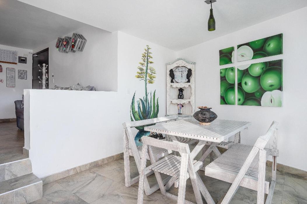 Homestay Cuarto Maya - Seguridad - 10min De Centros Comerciales Y Zona Esmeralda - Empresas Bienvenidas